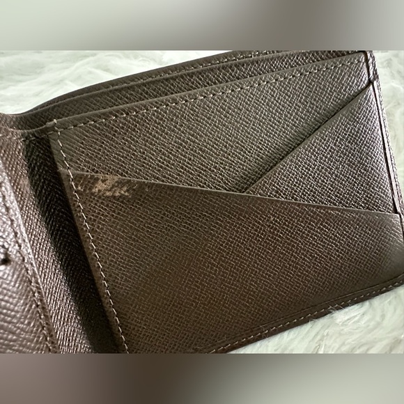 Authentic Louis Vuitton Taiga Leather‎ Brown Mens Wallet - Picture 7 of 7